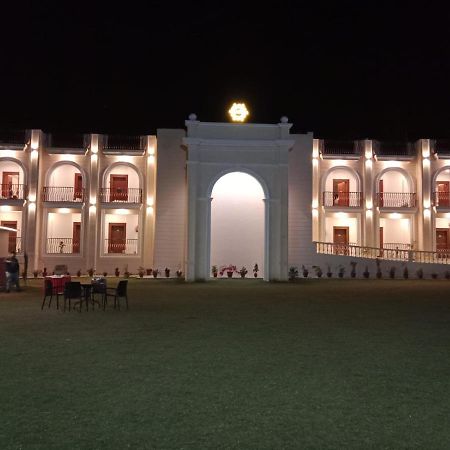 Aar Resort & Spa Jhajra Luaran gambar