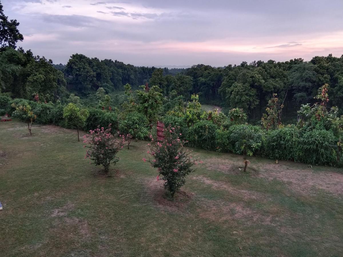 Aar Resort & Spa Jhajra Luaran gambar